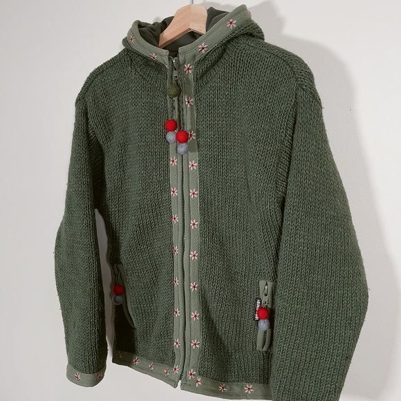 LAUNDROMAT | CHUNKY GREEN WOOL CARDIGAN - Picture 2 of 14